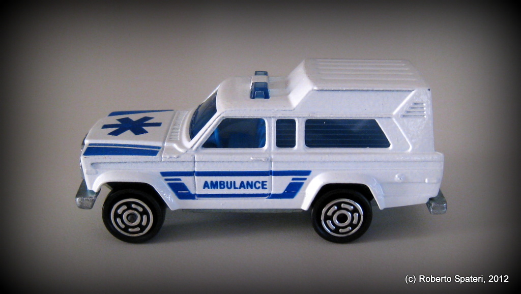 Majorette Ford Bronco Ambulance (n.269-A)